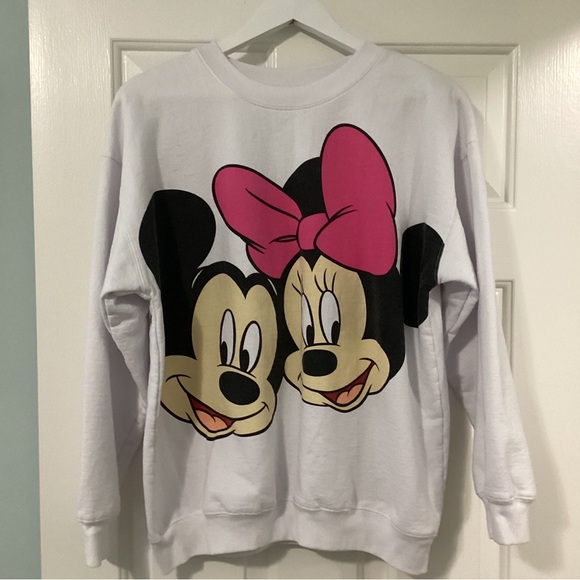 Disney Mickey & Minnie Crew Neck Sweatshirt - Size Medium - Picture 1 of 8
